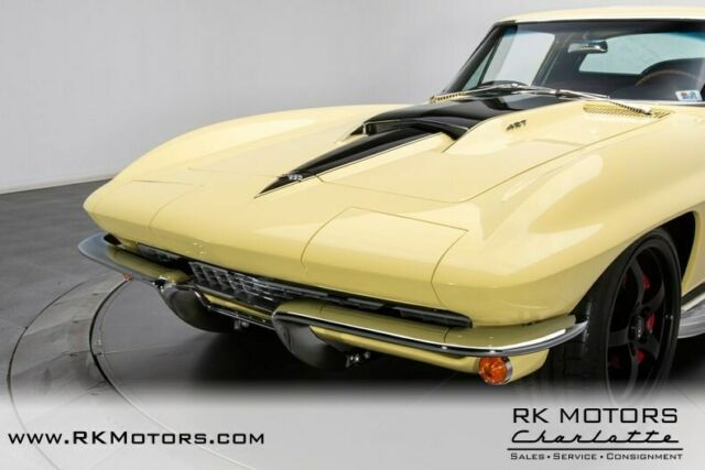 Chevrolet Corvette 1967 image number 34