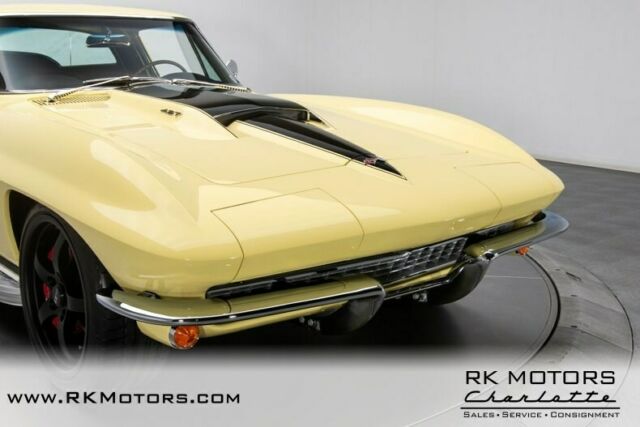 Chevrolet Corvette 1967 image number 37