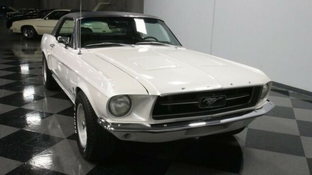 Ford Mustang 1967 image number 18