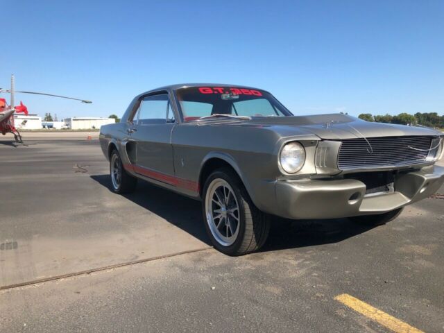 Ford Mustang 1966 image number 10