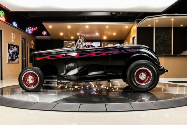 Ford Roadster 1932 image number 16