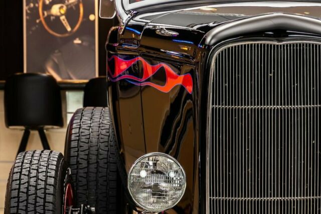 Ford Roadster 1932 image number 17