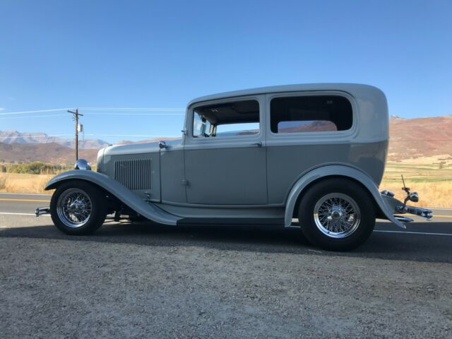 Ford Model A 1932 image number 10