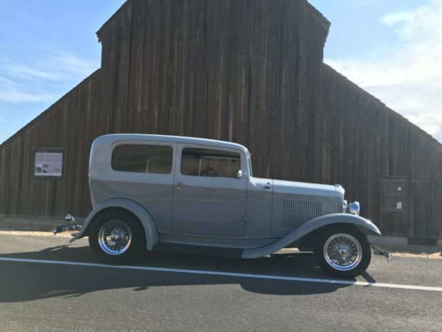 Ford Model A 1932 image number 11