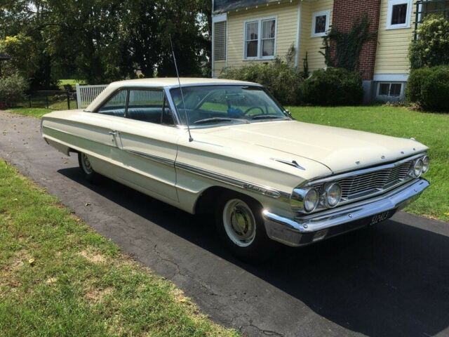 Ford Galaxie 1964 image number 1