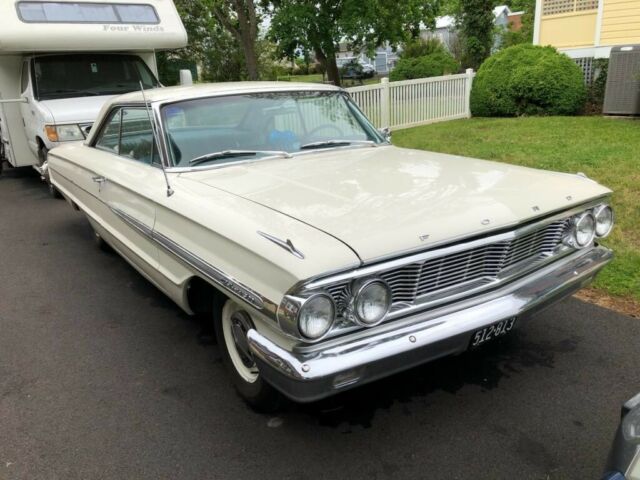 Ford Galaxie 1964 image number 16