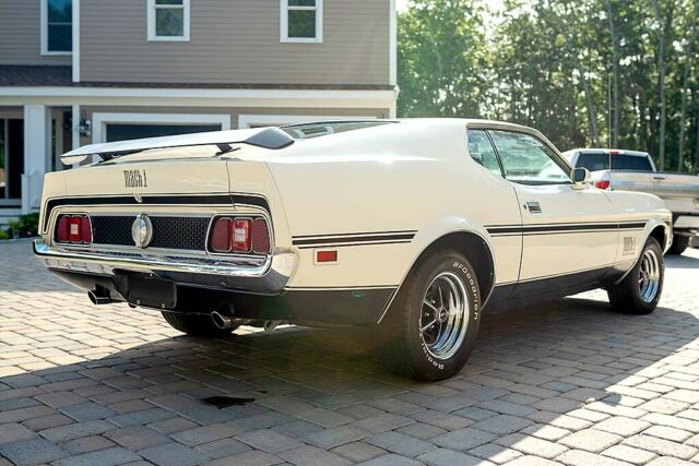 Ford Mustang 1971 image number 9