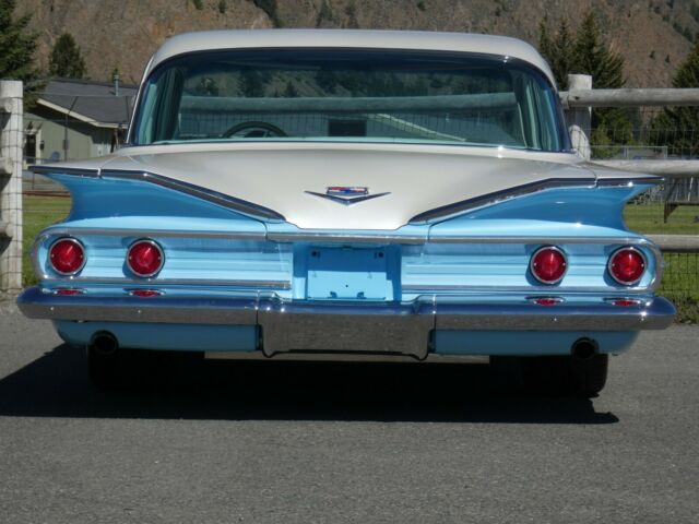 Chevrolet Bel Air/150/210 1960 image number 7