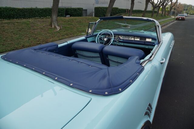 Buick Super 364/300HP 4BBL V8 Convertible 1957 image number 14