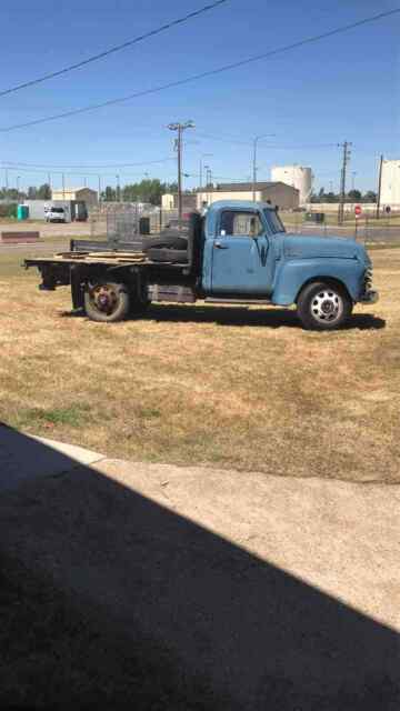 Chevrolet Thriftmaster 1948 image number 2