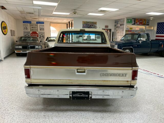 Chevrolet C-10 1977 image number 27