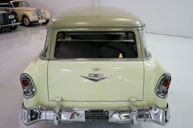 Chevrolet Townsman 1956 image number 10