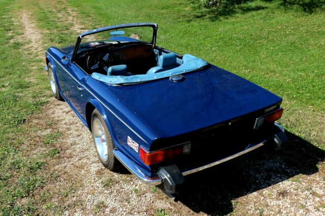 Triumph TR6 1974 image number 21