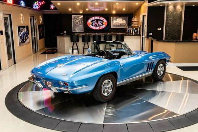 Chevrolet Corvette 1966 image number 17