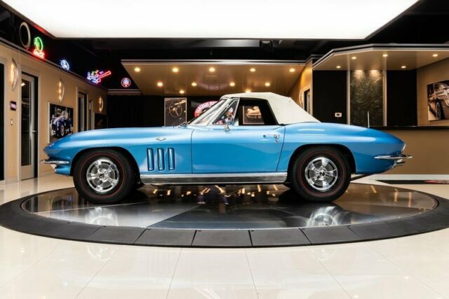 Chevrolet Corvette 1966 image number 23