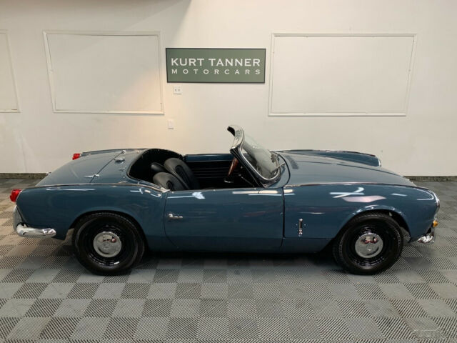 Triumph Spitfire 1964 image number 18