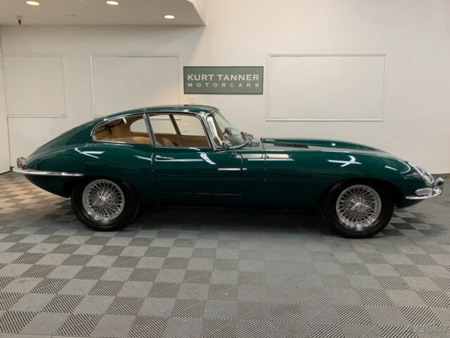 Jaguar E-Type 1962 image number 6