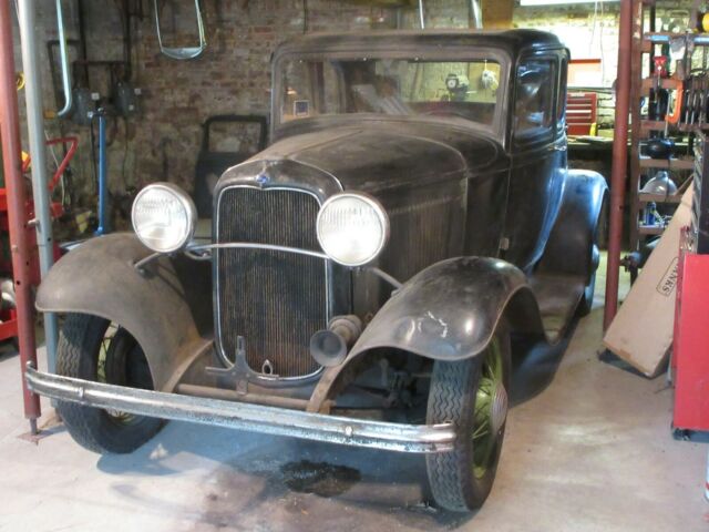 Ford Model B 1932 image number 24