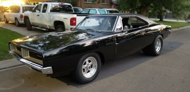 Dodge Charger RT 1969 image number 28