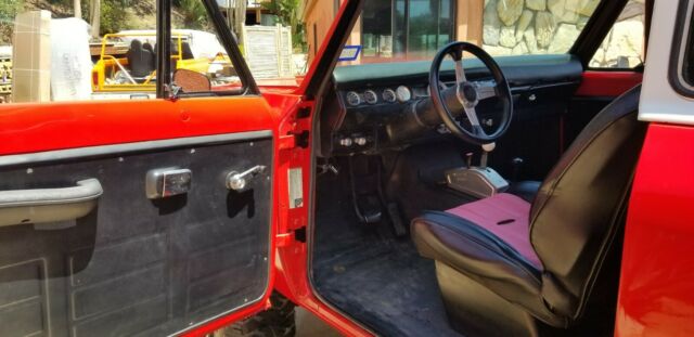 International Harvester Scout 1972 image number 27