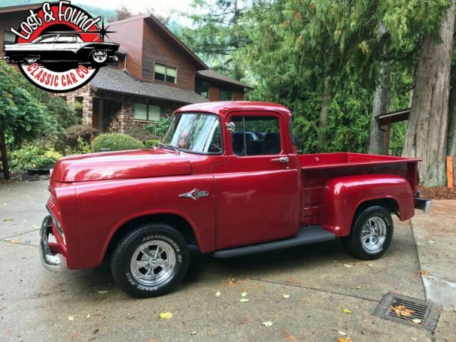 Dodge D-100 Short Box Truck 1957 image number 2