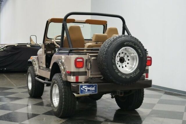 Jeep CJ 1976 image number 10