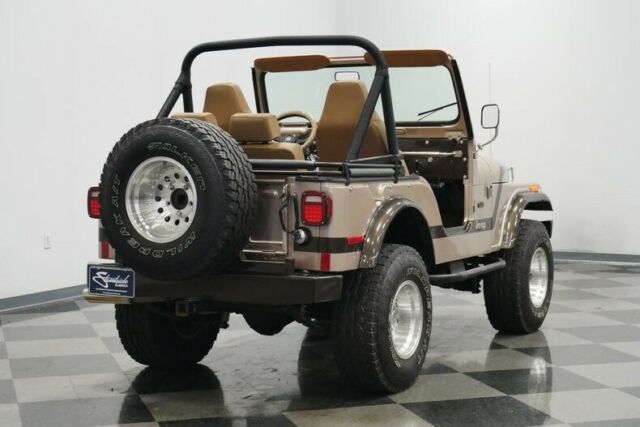 Jeep CJ 1976 image number 12