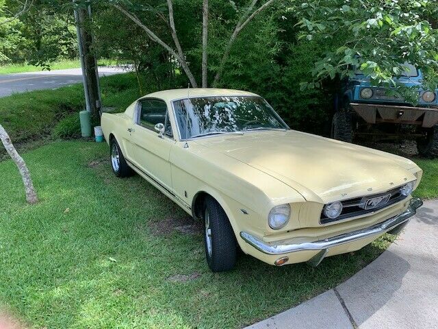 Ford Mustang 1966 image number 24