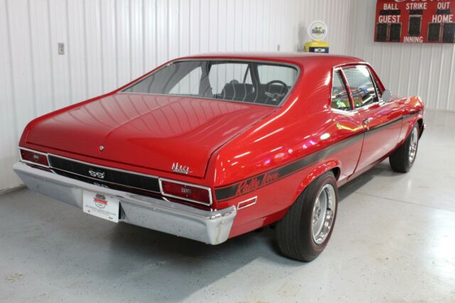 Chevrolet Nova 1971 image number 4