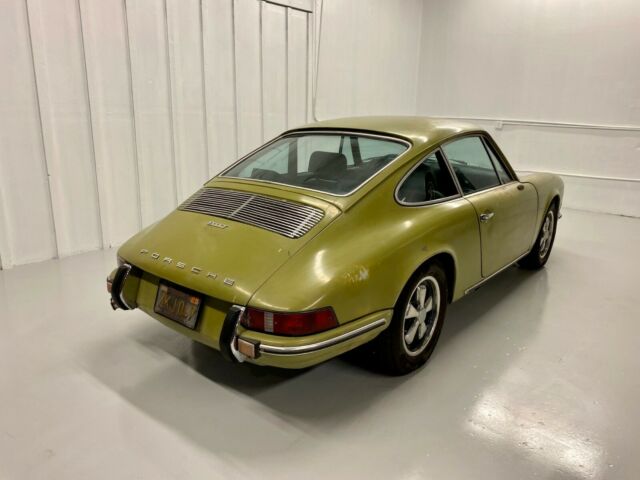 Porsche 911 1969 image number 12