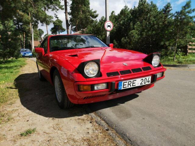 Porsche 924 1979 image number 5