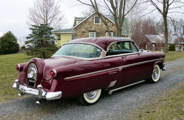 Ford Skyliner 1954 image number 0