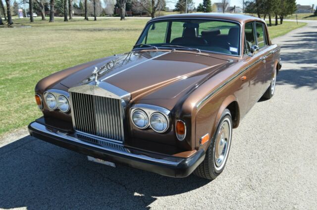 Rolls-Royce Silver Shadow 1974 image number 3