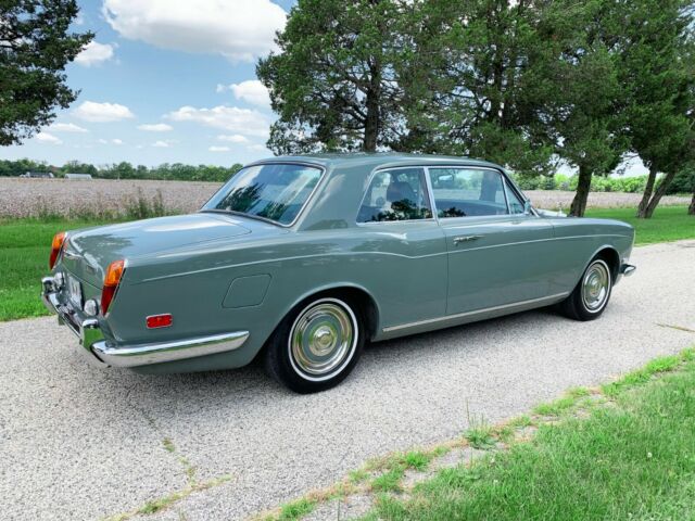 Rolls-Royce Corniche 1970 image number 30