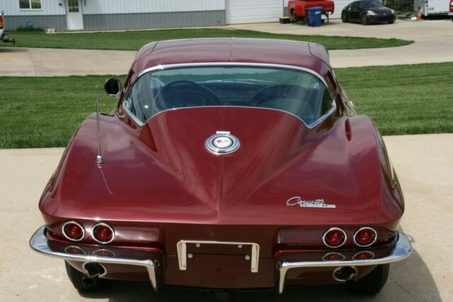 Chevrolet Corvette 1965 image number 34