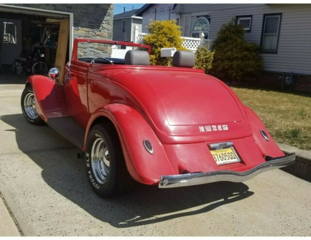 Ford Cabriolet 1934 image number 1