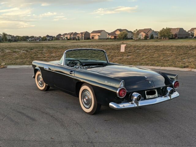 Ford Thunderbird 1955 image number 0