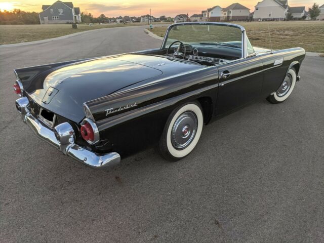 Ford Thunderbird 1955 image number 2