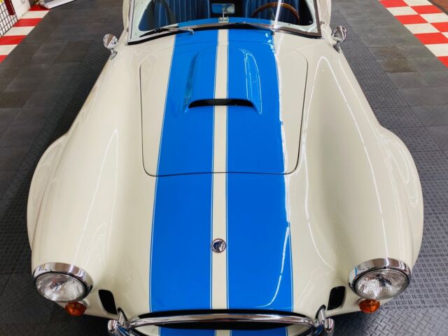 Shelby COBRA 1965 image number 11