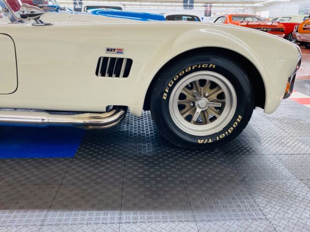 Shelby COBRA 1965 image number 20