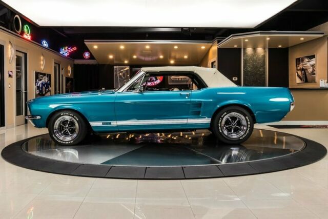 Ford Mustang 1967 image number 20