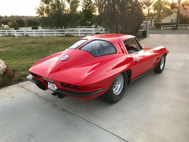 Chevrolet Corvette 1963 image number 1