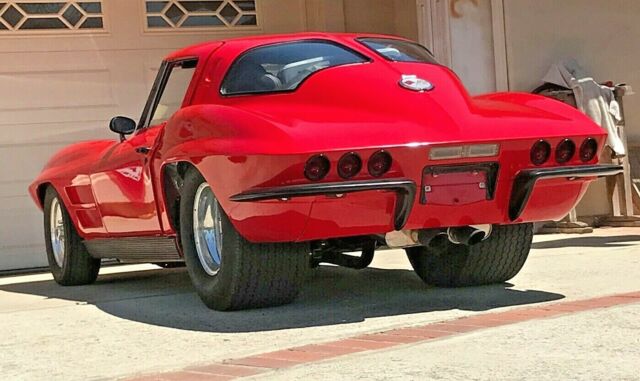 Chevrolet Corvette 1963 image number 2