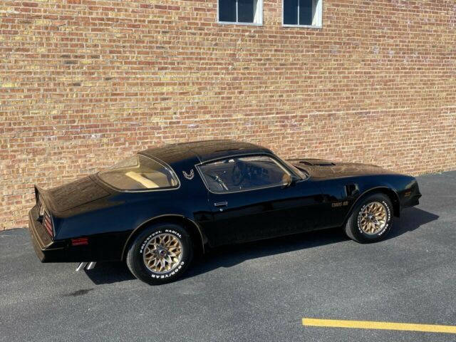 Pontiac Trans Am 1977 image number 39