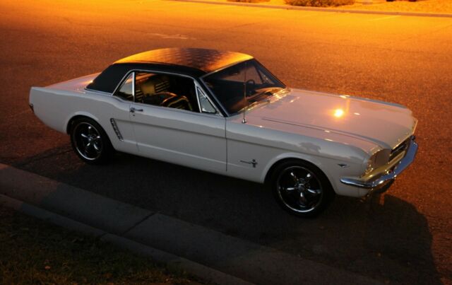 Ford Mustang 1965 image number 35