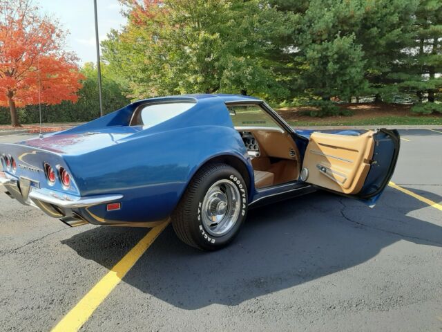 Chevrolet Corvette C3 1968 image number 30