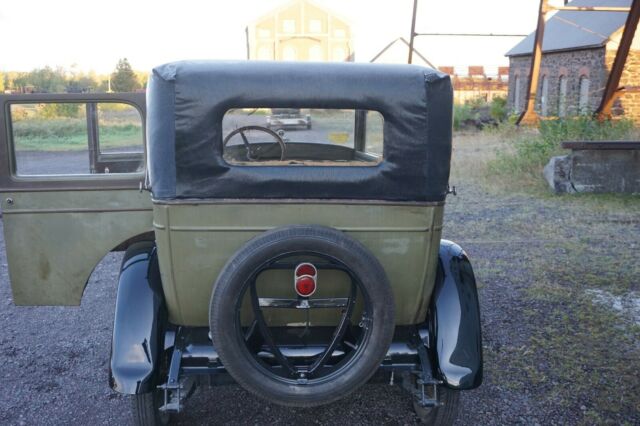 Chevrolet Imperial 1928 image number 13