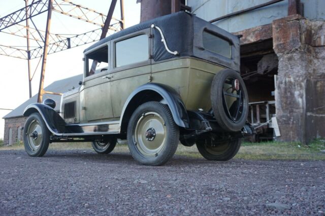 Chevrolet Imperial 1928 image number 28