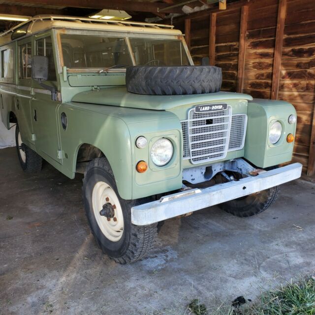 Land Rover Defender 1973 image number 21