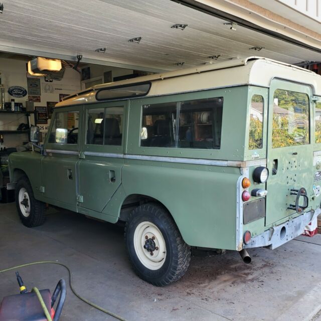 Land Rover Defender 1973 image number 26